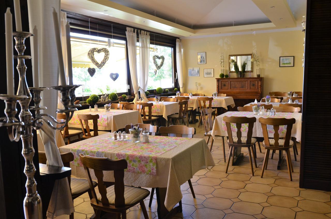 Hotel Waldschloss Bad Camberg Extérieur photo